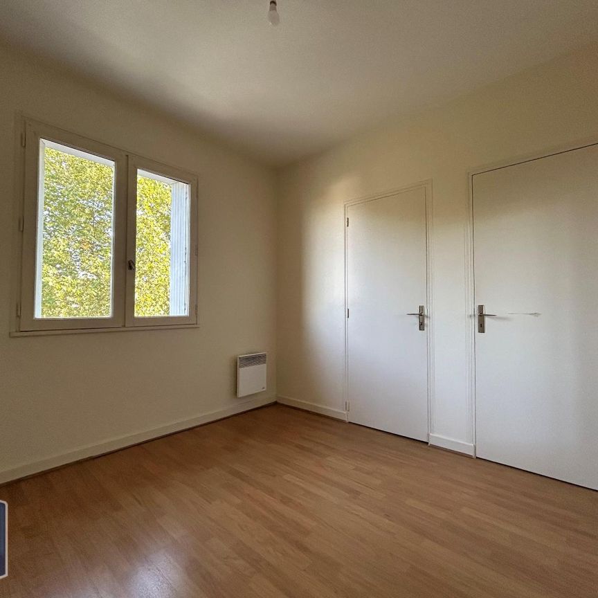 Location Appartement 2 pièces 47m² BRIVE LA GAILLARDE 19100 - Photo 1