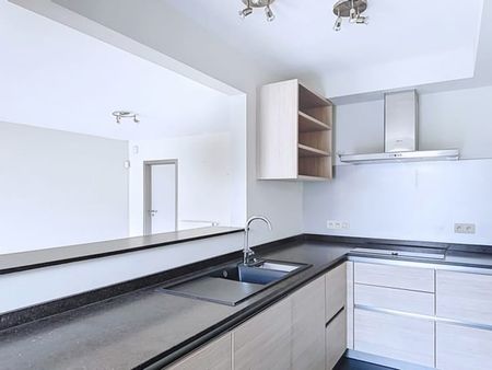 Appartement te huur - Foto 4