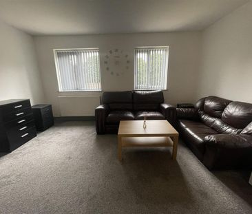 2 bed house to rent in Cleaver Street, Burnley, BB10 - Photo 1