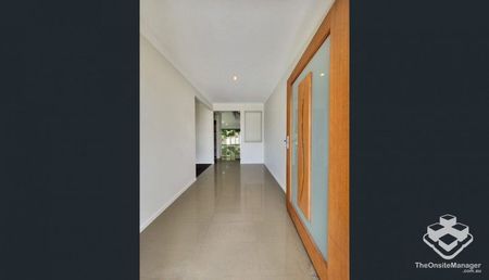 Modern 4-bed family home with media room & multiple living zones â minutes to Garden City Available 26 Nov 2025! - Photo 5