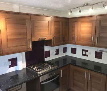 1 bedroom in a house share to rent - Photo 4