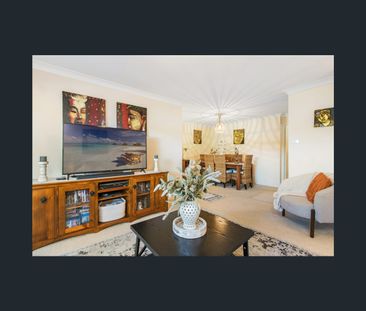 21 Hillcrest Ave, Bateau Bay, NSW 2261 - Photo 4