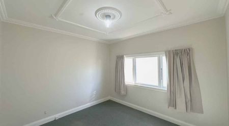 2-bedroom duplex house for $610 - Photo 2