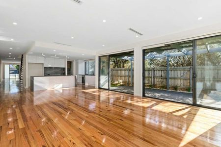 Register to Inspect // Where Style Meets Relaxation – A Home That Has It All - Photo 3