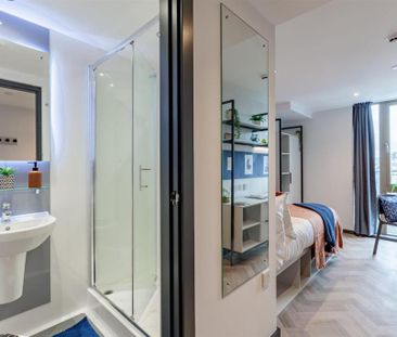 1 bedroom in a flat share to rent - Photo 6