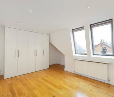 4 bedroom terraced house to rent - Photo 5