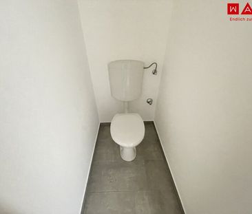 Gepflegte 3 Zimmerwohnung mit südwestseitigem Balkon ! - Foto 2