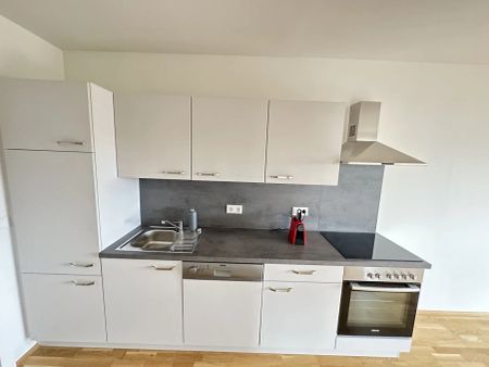 „Top-Lage! 2-Zimmer mit Balkon & Schlossbergblick ab 12/25“ - Foto 4