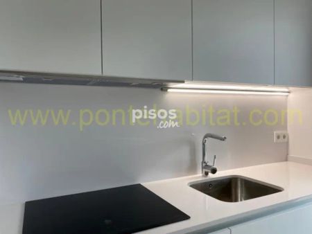 Apartamento en alquiler en Calle Vasquida García - Photo 2