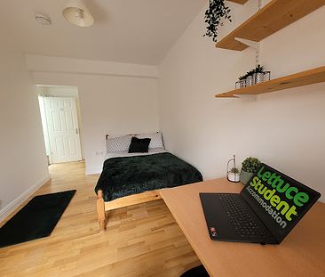 Room 10 Available, Riverside En Suite, 11 Bedroom House, Willowbank Mews – Student Accommodation Coventry - Photo 6