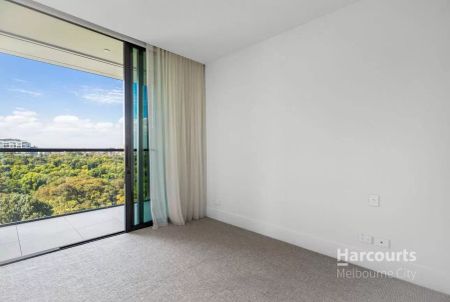 Modern Apartment With Spectacular Views - Photo 5