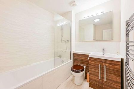 Manchester Road, Isle Of Dogs, E14 - Photo 5