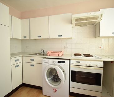 Oakstead Close, Ipswich, Suffolk, IP4 4HW - Photo 6
