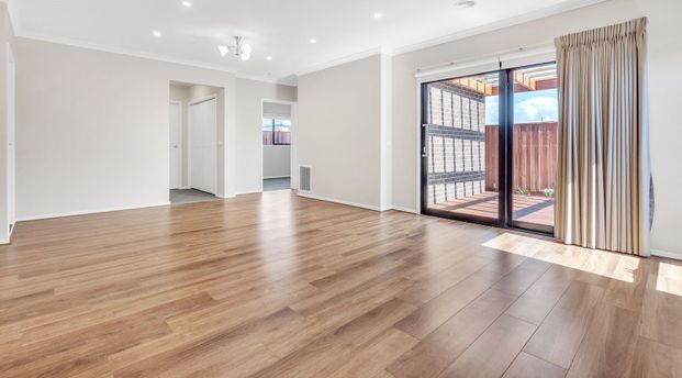 Modern Living - Photo 1