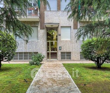 Trilocale in Affitto in Via Angelo Zanardini 12 a Milano - Photo 1