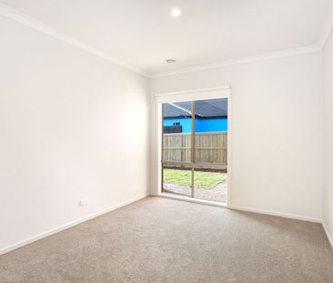49 Inkerman Crescent, Mickleham VIC 3064 - House For Rent | Domain - Photo 1