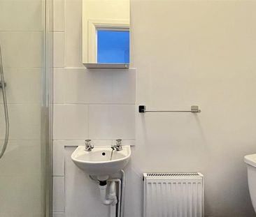 Studio to rent - Photo 6