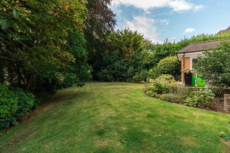 6 bedroom house to rent - Photo 4