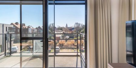 Serviceflat te huur in Rupelmonde voor € 1.170 met 1 slaapkamer - Photo 2