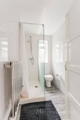 2 bedroom ground floor flat to rent - Photo 1