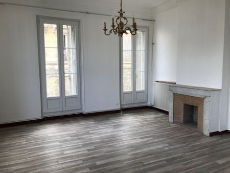 Location T3 86m² Marseille 13002 Désirée Clary - Photo 3