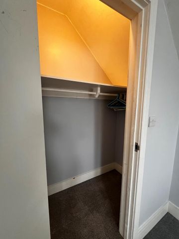 1 bedroom in a house share to rent - Photo 4