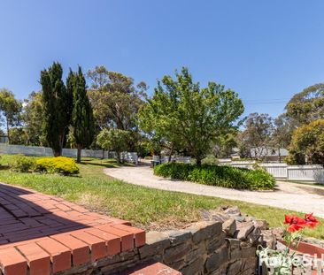 Character Home for Rent in Highly Sought-After Blackwood - Photo 6