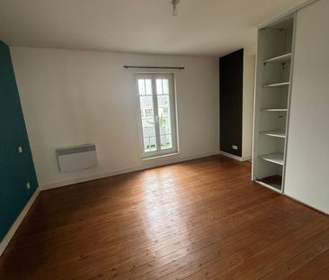 Location Appartement 2 pièces 45m² LAVAL 53000 - Photo 5