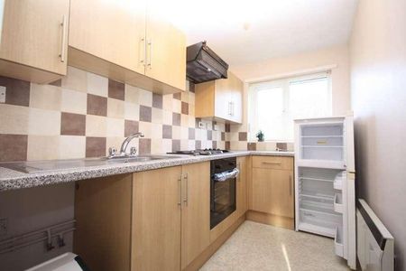 Pipit Close, Weymouth, DT3 - Photo 5