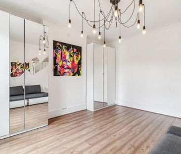2 bedroom maisonette to rent - Photo 4