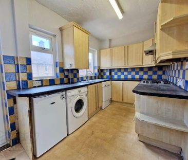 28 Voltaire Gardens, Belfast, BT36 7EY - Photo 3