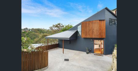 A Luxurious Haven of Light, Space and Serenity - Photo 5