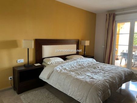 Apartamento en Marbella, Nueva Andalucia, alquiler - Photo 2
