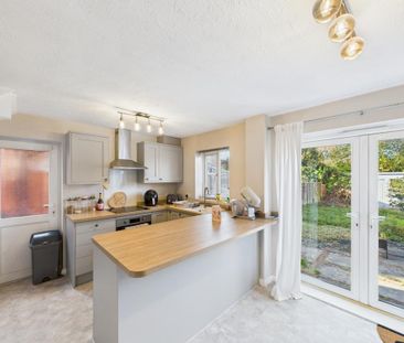 3 bedroom terraced house to rent - Photo 6