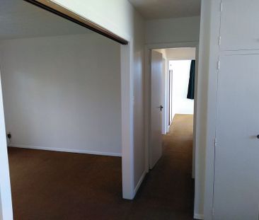 3 Bedrooms Bryndwr Sunny Burnside High New Reno... - Photo 6