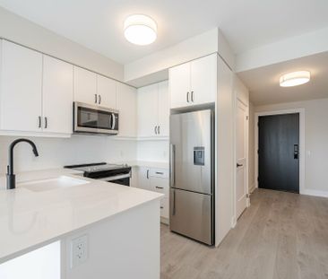 For Lease - 3220 William Coltson Avenue Unit# 1109, Oakville, Ontario - Photo 5
