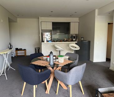 Port Melbourne - Photo 2