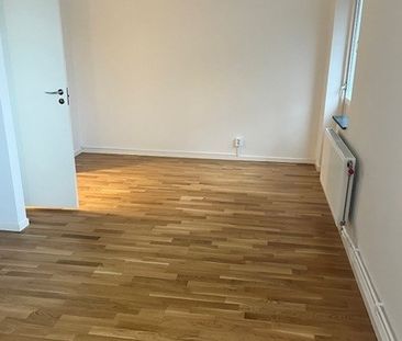 Vårholmsbackarna, Stockholm - Photo 1
