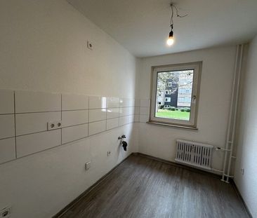 Attraktive 2-Raum-Erdgeschosswohnung mit barrierearmen Duschbad - k... - Photo 4