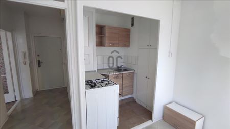 Kiadó átlagos állapotú panel lakás - Dunaújváros - Photo 3
