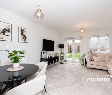 The Hedgerows, Crookham Village, Fleet, Hampshire, GU51 - Photo 6