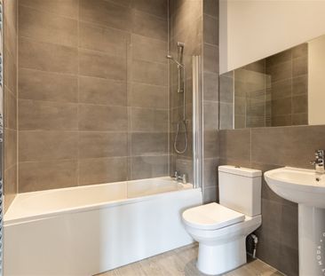 Casa at Abbey Court, Leeds, LS5 - Photo 1