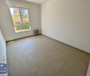 Location Appartement 3 pièces 56m² HYERES 83400 - Photo 5