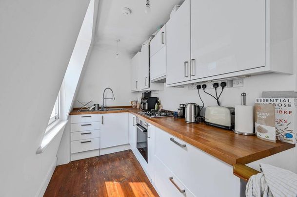 1 bedroom flat to rent - Photo 1