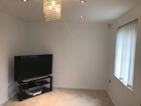 3 Bed Semi-Detached House, Saddlecote Close, M8 - Photo 4