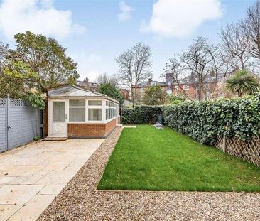 Buckland Crescent, Belsize, NW3 - Photo 3