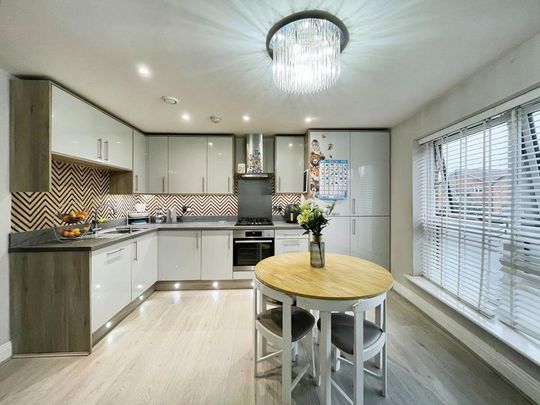 2 bedroom apartment to rent - Photo 1