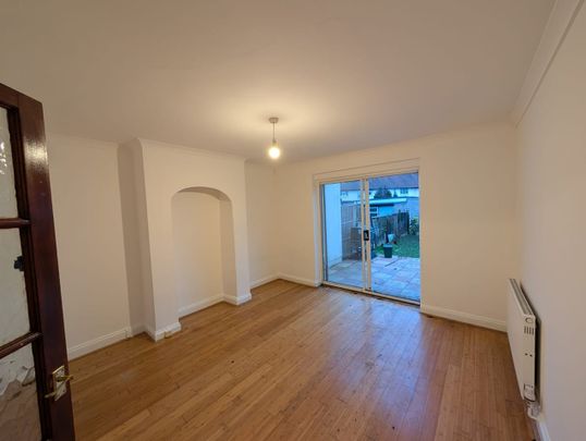 3 Bed Terraced House, Normans Mead, NW10 - Photo 1