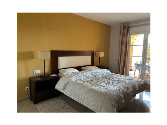 Luxury Flat for rent in Aloha, Marbella, Andalusia - Photo 1