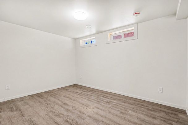 For Lease - 1256 Field Street Unit# B, Belair Park - Copeland Park and Area, Ontario - Photo 1